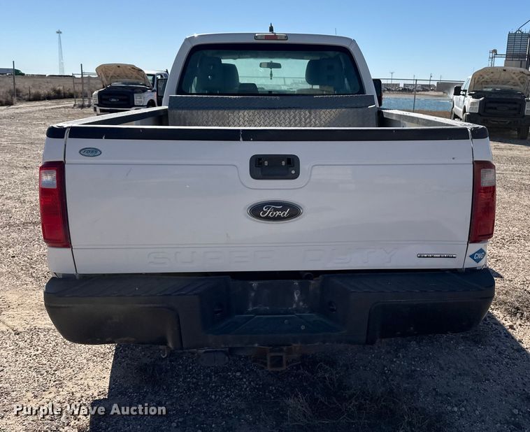 image for item EP0907 2015 Ford F250 SuperCab pickup truck