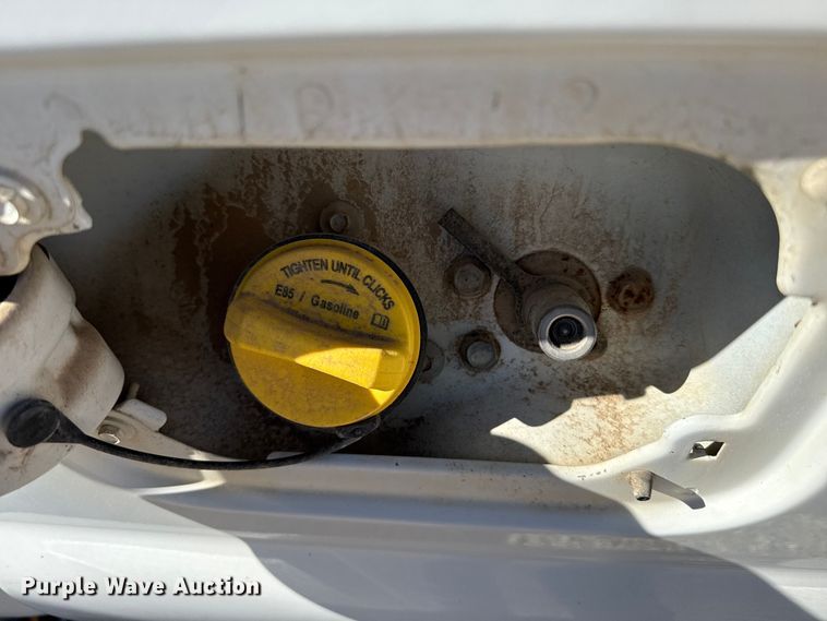 image for item EP0907 2015 Ford F250 SuperCab pickup truck