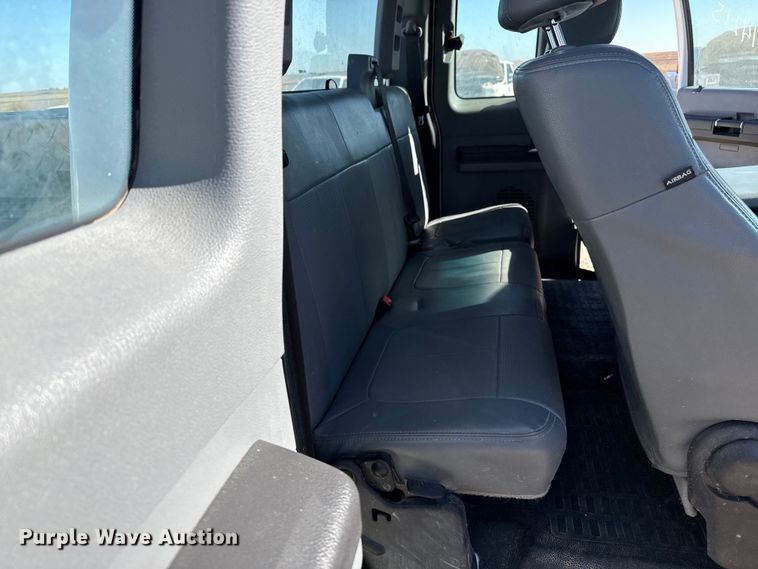 image for item EP0907 2015 Ford F250 SuperCab pickup truck