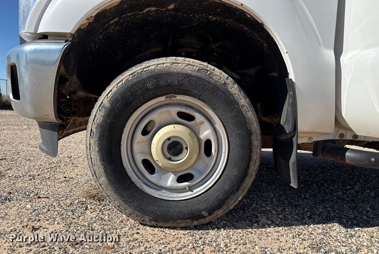 image for item EP0907 2015 Ford F250 SuperCab pickup truck