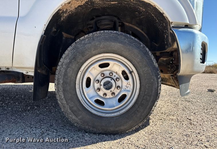 image for item EP0907 2015 Ford F250 SuperCab pickup truck