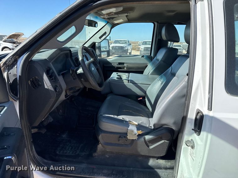 image for item EP0908 2016 Ford F250 SuperCab pickup truck