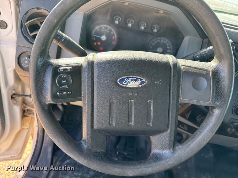 image for item EP0908 2016 Ford F250 SuperCab pickup truck