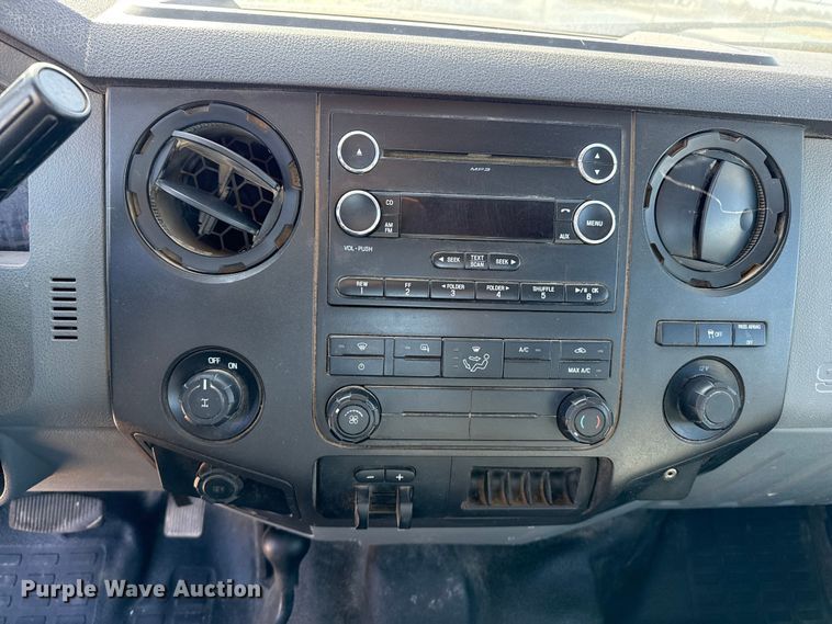 image for item EP0908 2016 Ford F250 SuperCab pickup truck