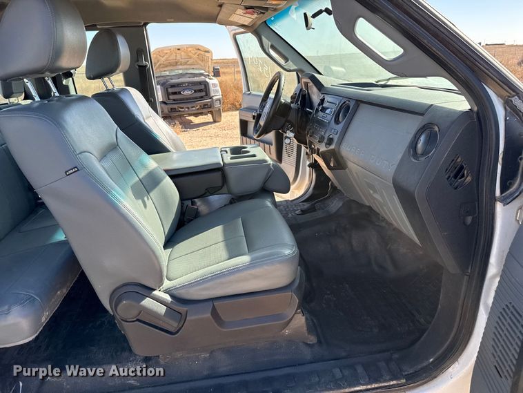 image for item EP0908 2016 Ford F250 SuperCab pickup truck