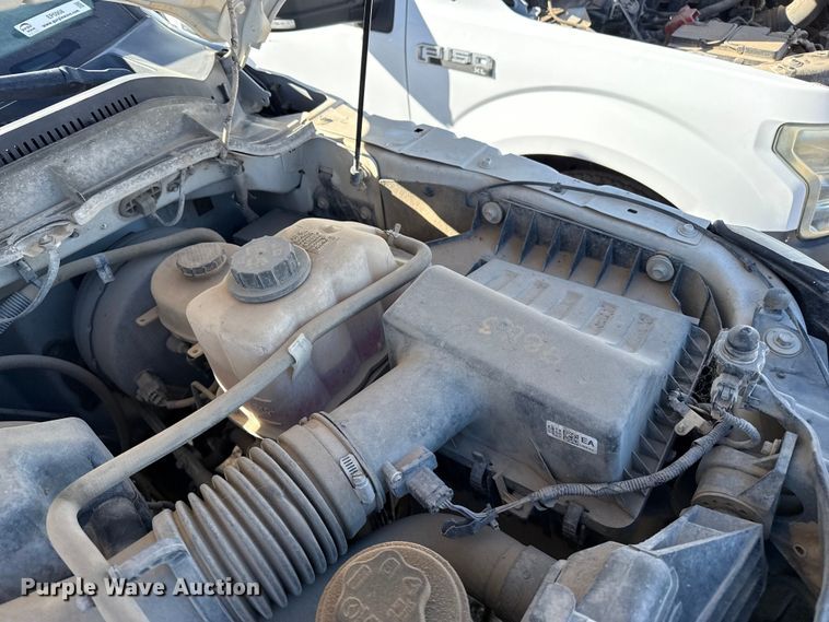 image for item EP0908 2016 Ford F250 SuperCab pickup truck