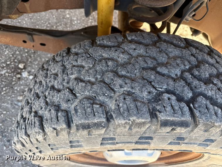 image for item EP0908 2016 Ford F250 SuperCab pickup truck