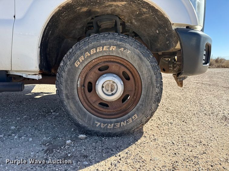 image for item EP0908 2016 Ford F250 SuperCab pickup truck