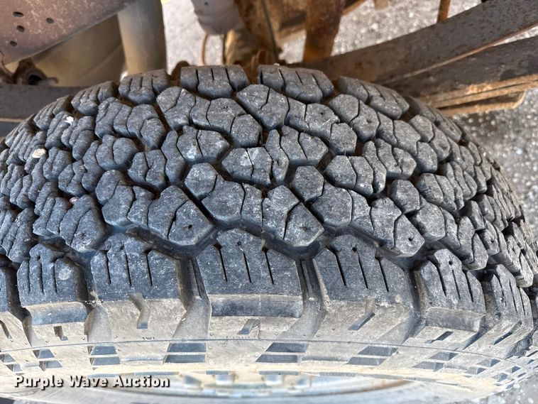 image for item EP0908 2016 Ford F250 SuperCab pickup truck