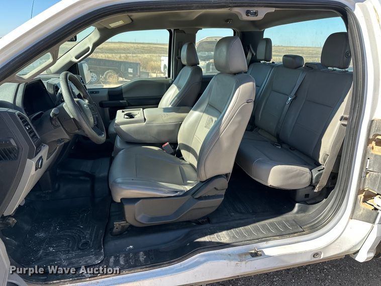 image for item EP0909 2016 Ford F150 SuperCab pickup truck