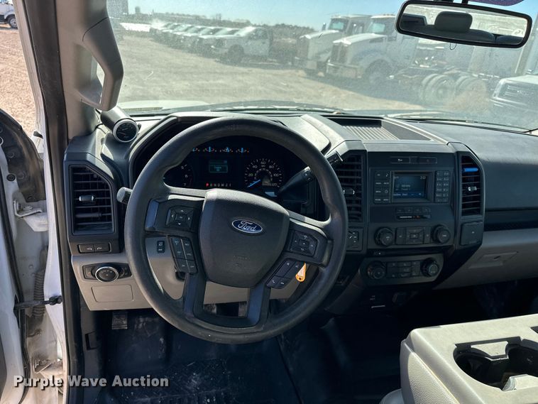 image for item EP0909 2016 Ford F150 SuperCab pickup truck