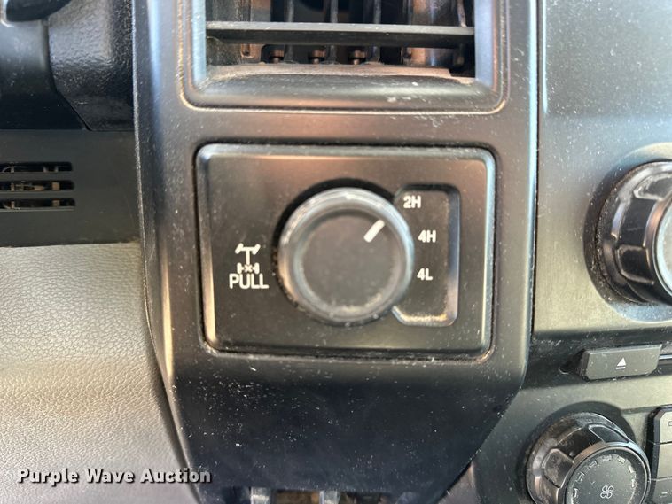 image for item EP0909 2016 Ford F150 SuperCab pickup truck