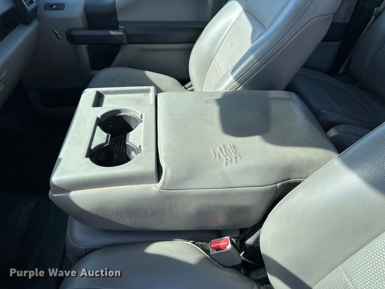 image for item EP0909 2016 Ford F150 SuperCab pickup truck