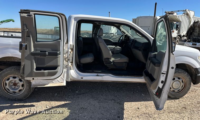 image for item EP0909 2016 Ford F150 SuperCab pickup truck