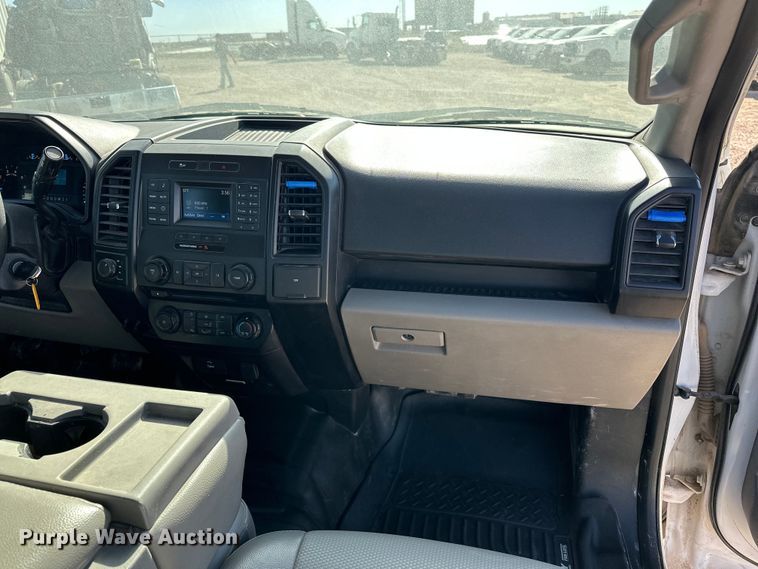 image for item EP0909 2016 Ford F150 SuperCab pickup truck