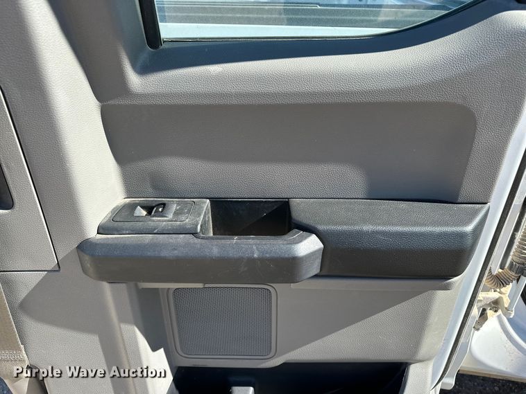 image for item EP0909 2016 Ford F150 SuperCab pickup truck