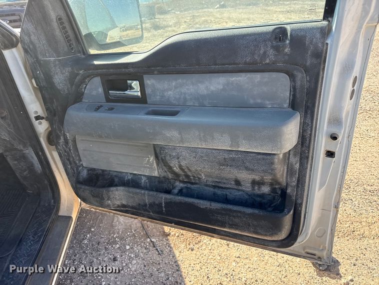 image for item EP0910 2014 Ford F150 SuperCab pickup truck