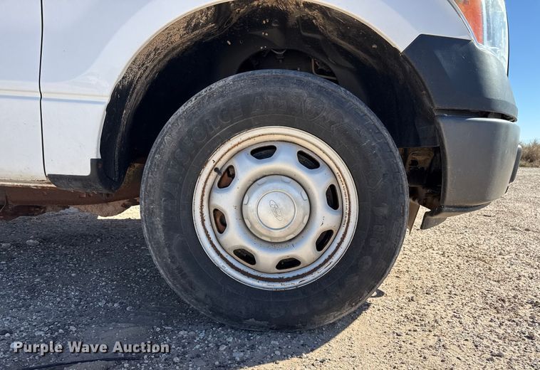 image for item EP0910 2014 Ford F150 SuperCab pickup truck