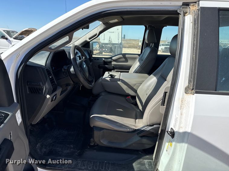 image for item EP0911 2015 Ford F150 SuperCab pickup truck