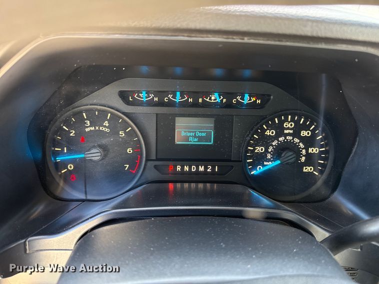 image for item EP0911 2015 Ford F150 SuperCab pickup truck