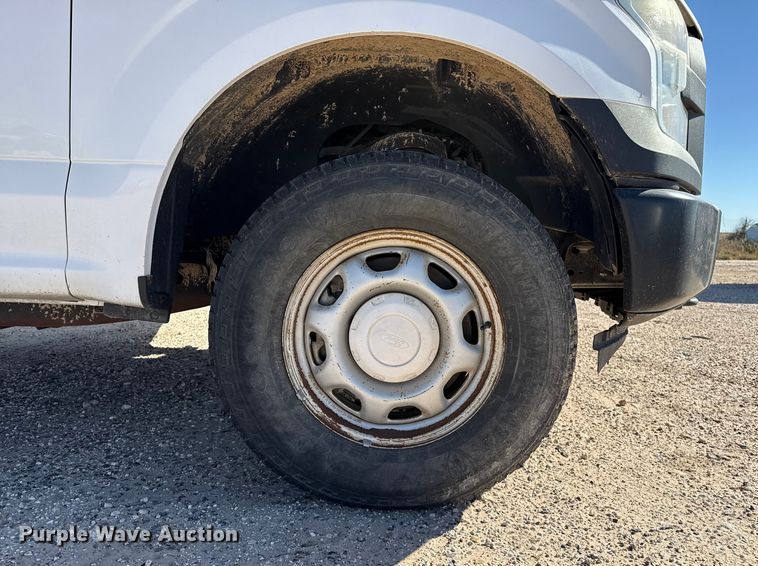 image for item EP0911 2015 Ford F150 SuperCab pickup truck