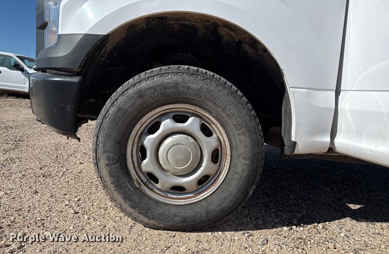 image for item EP0911 2015 Ford F150 SuperCab pickup truck