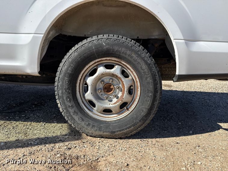 image for item EP0911 2015 Ford F150 SuperCab pickup truck