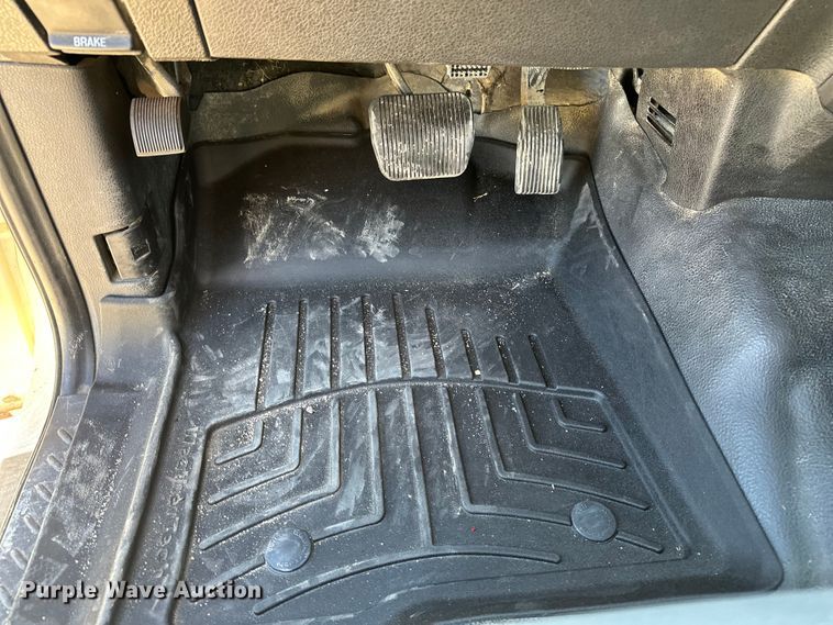 image for item EP0912 2013 Ford F150 SuperCab pickup truck