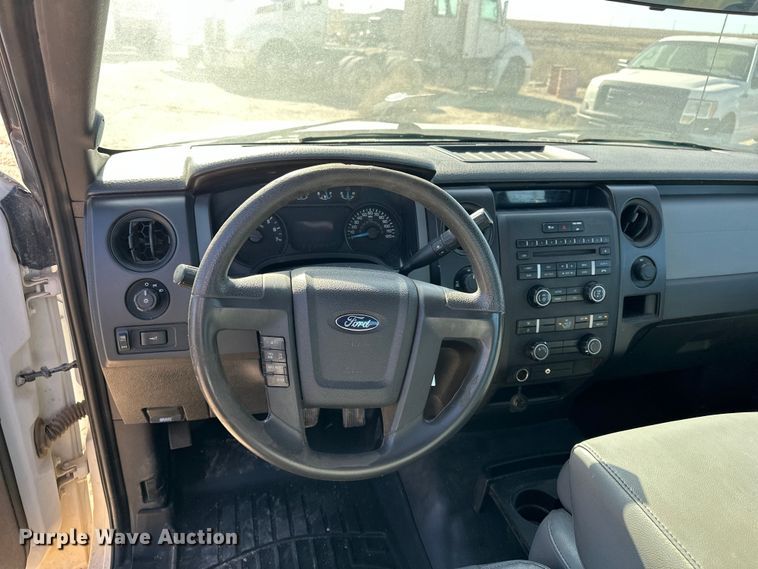 image for item EP0912 2013 Ford F150 SuperCab pickup truck