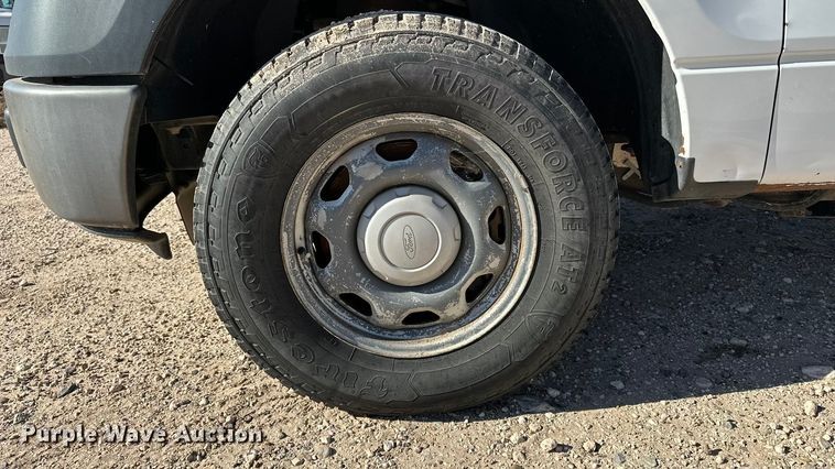 image for item EP0912 2013 Ford F150 SuperCab pickup truck