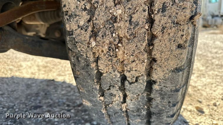 image for item EP0912 2013 Ford F150 SuperCab pickup truck