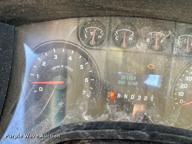 image for item EP0913 2010 Ford F150 SuperCab pickup truck