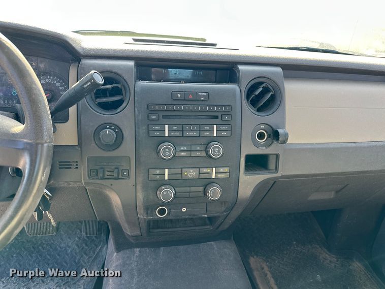 image for item EP0913 2010 Ford F150 SuperCab pickup truck