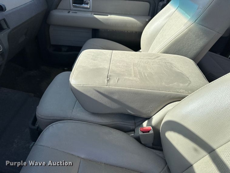 image for item EP0913 2010 Ford F150 SuperCab pickup truck