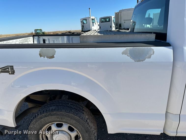 image for item EP0914 2016 Ford F150 SuperCab pickup truck