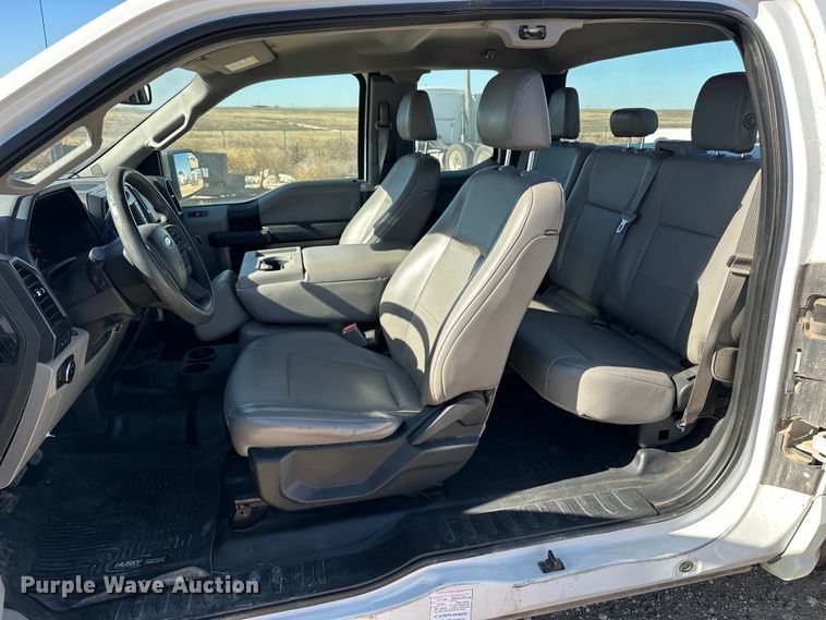 image for item EP0914 2016 Ford F150 SuperCab pickup truck