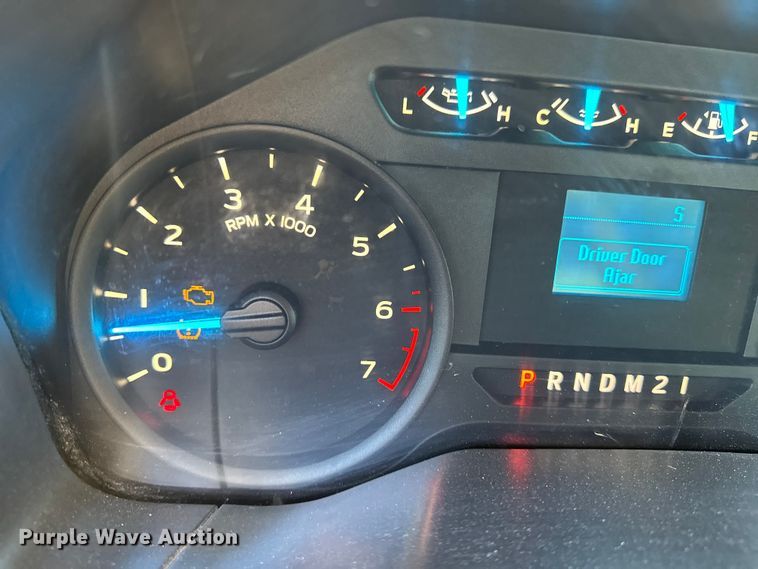 image for item EP0914 2016 Ford F150 SuperCab pickup truck