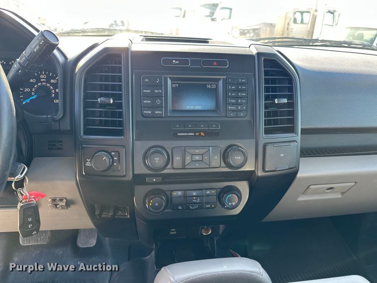 image for item EP0914 2016 Ford F150 SuperCab pickup truck