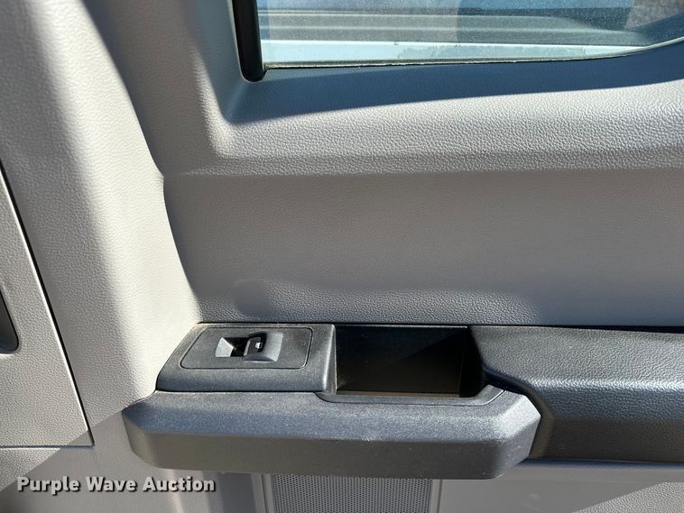 image for item EP0914 2016 Ford F150 SuperCab pickup truck