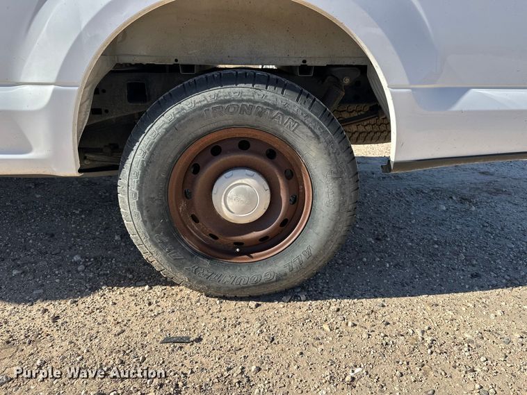 image for item EP0914 2016 Ford F150 SuperCab pickup truck