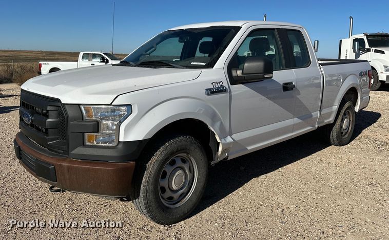 image for item EP0915 2017 Ford F150 SuperCab pickup truck