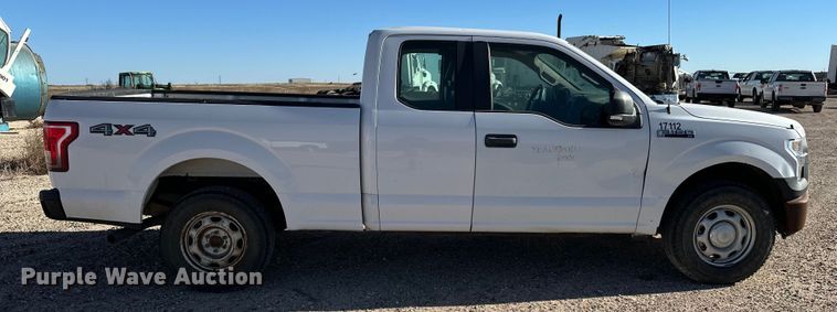 image for item EP0915 2017 Ford F150 SuperCab pickup truck