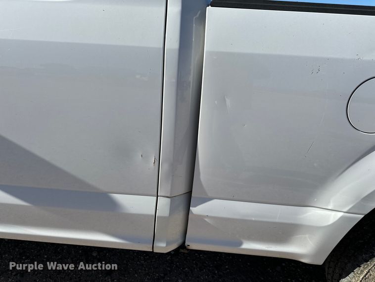 image for item EP0915 2017 Ford F150 SuperCab pickup truck