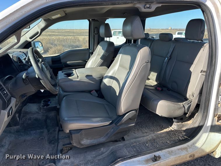 image for item EP0915 2017 Ford F150 SuperCab pickup truck