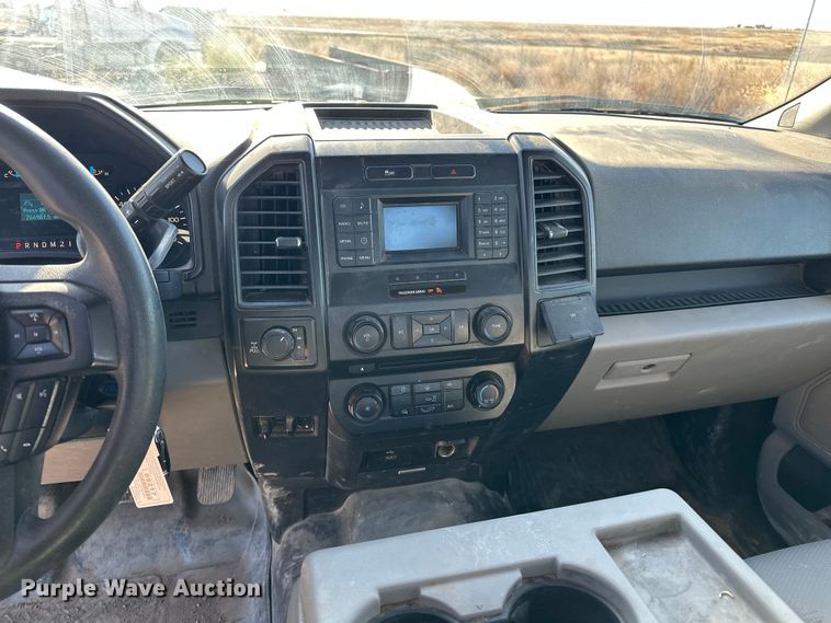 image for item EP0915 2017 Ford F150 SuperCab pickup truck