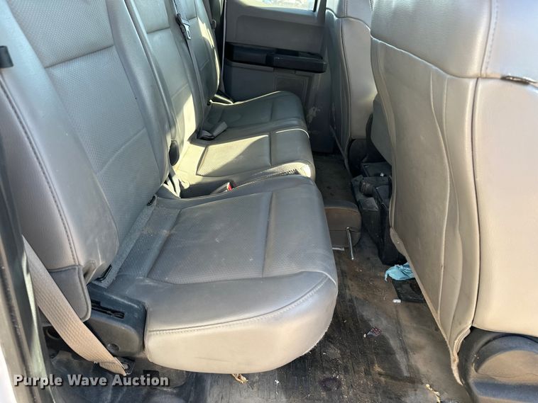 image for item EP0915 2017 Ford F150 SuperCab pickup truck