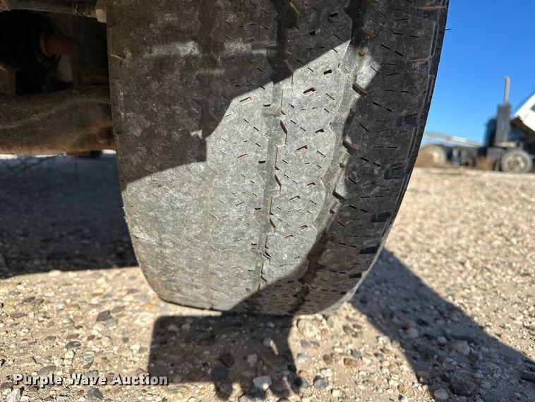 image for item EP0915 2017 Ford F150 SuperCab pickup truck