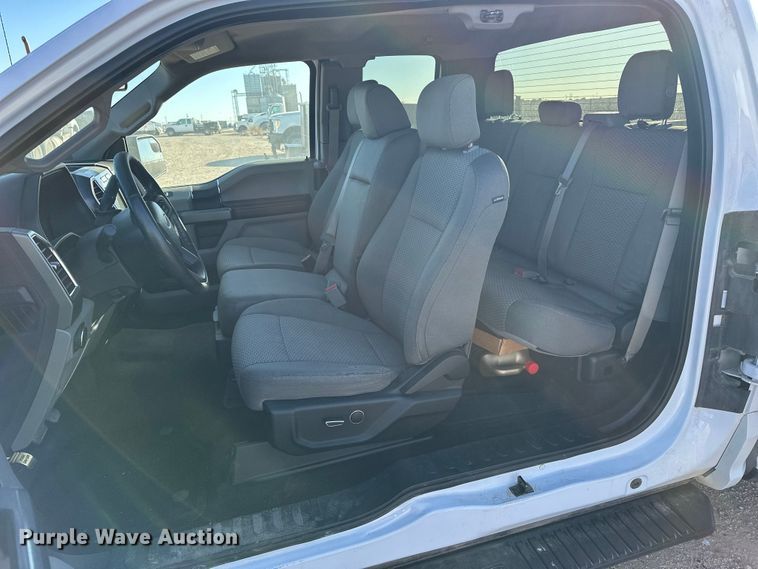 image for item EP0916 2016 Ford F150 SuperCab pickup truck