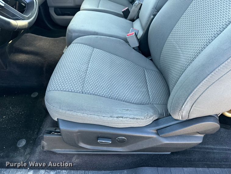 image for item EP0916 2016 Ford F150 SuperCab pickup truck