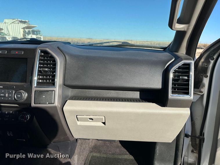 image for item EP0916 2016 Ford F150 SuperCab pickup truck